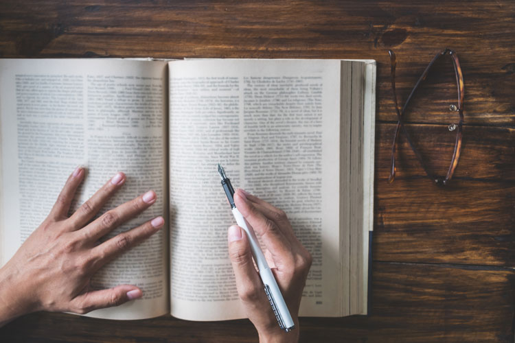 青岛成人学历提升选哪个培训机构好?