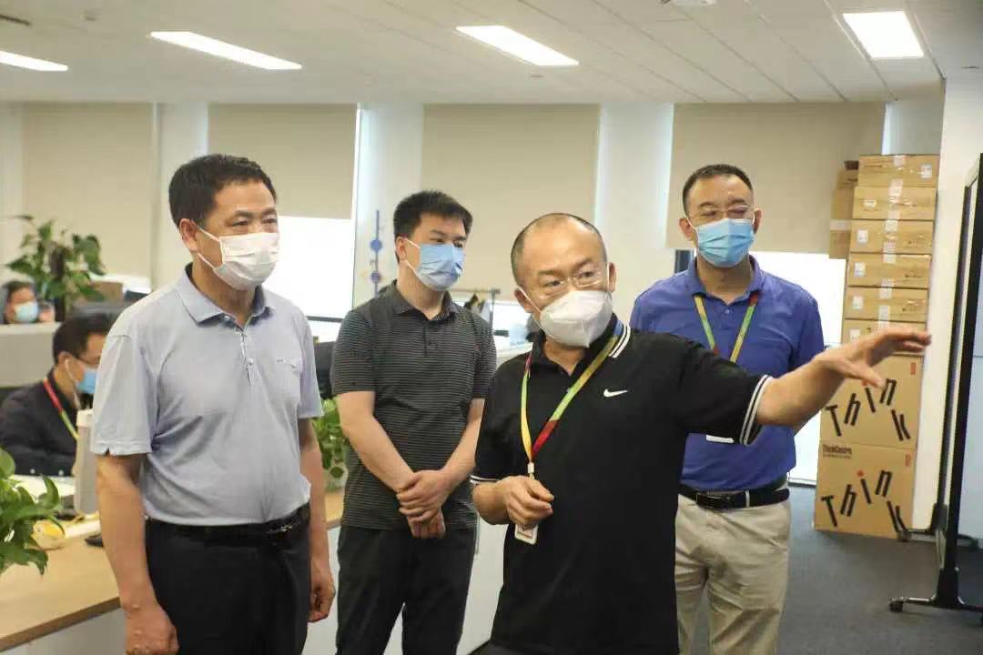 海淀区领导一行走访调研奥鹏教育